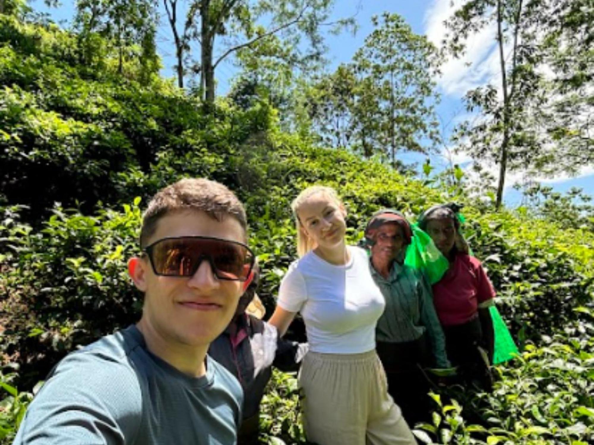 Aqua Dunhinda Villa Kandy Bagian luar foto