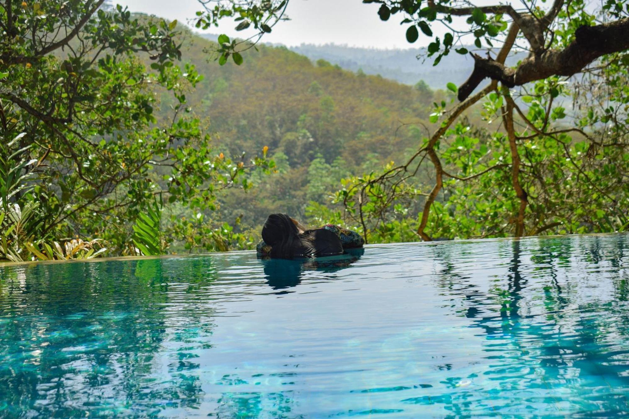 Aqua Dunhinda Villa Kandy Bagian luar foto