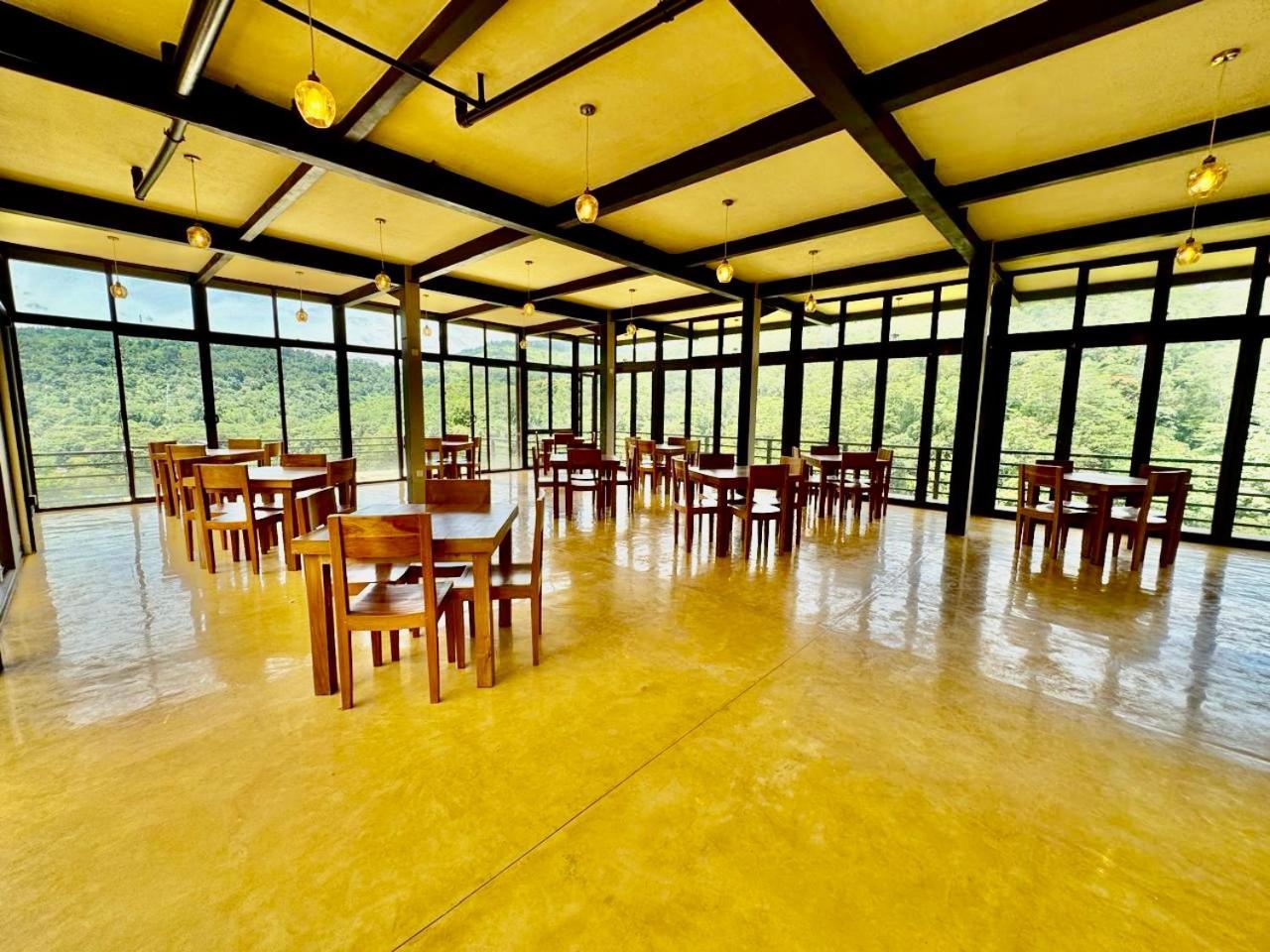 Aqua Dunhinda Villa Kandy Bagian luar foto