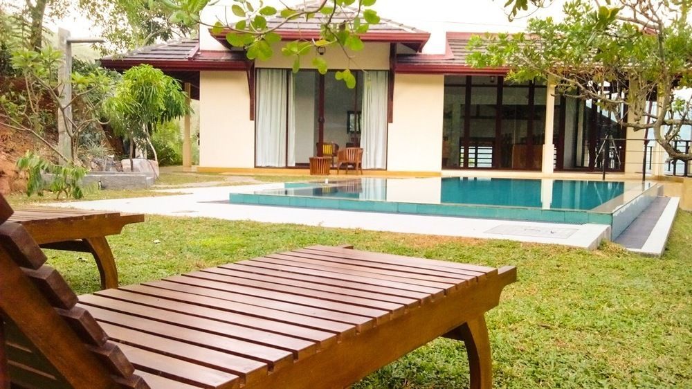 Aqua Dunhinda Villa Kandy Bagian luar foto
