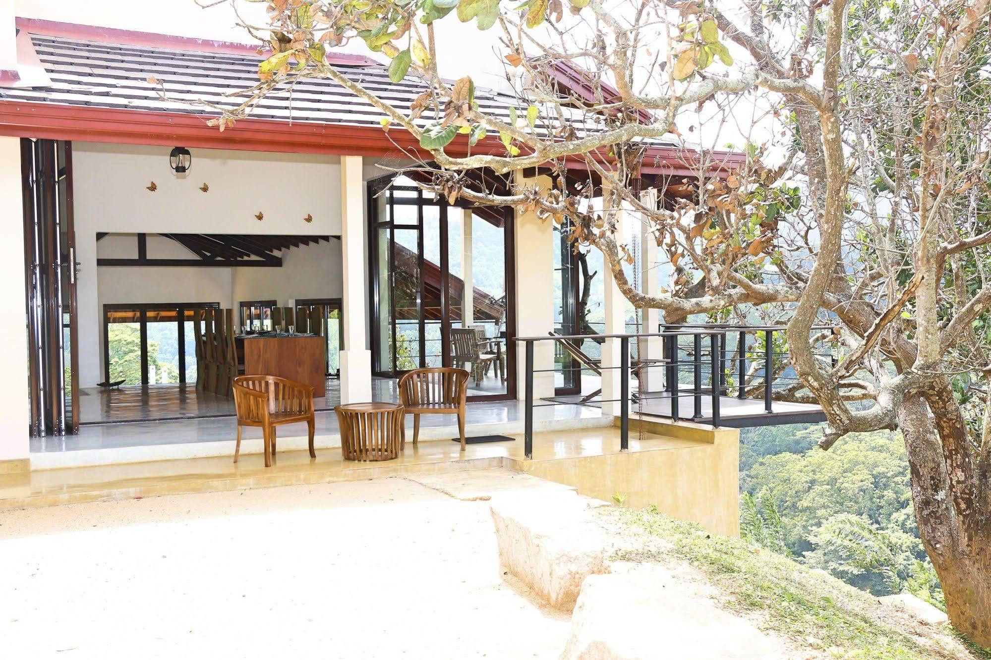 Aqua Dunhinda Villa Kandy Bagian luar foto