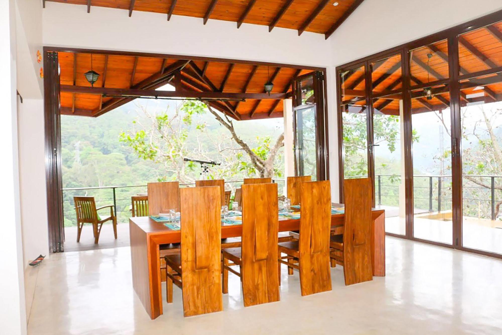Aqua Dunhinda Villa Kandy Bagian luar foto